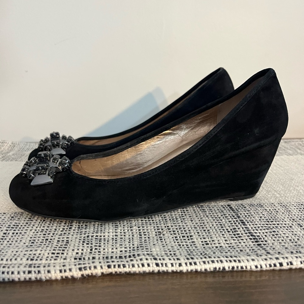 BCBGengeration black leather wedges size 9B